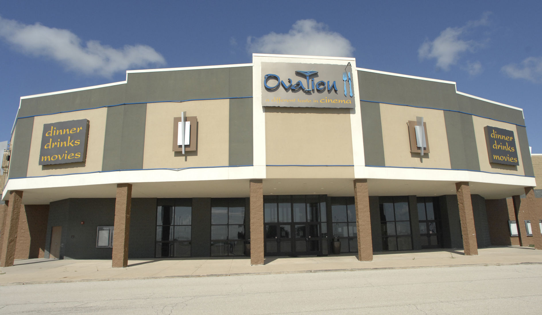 Ovation Cinema Grill
